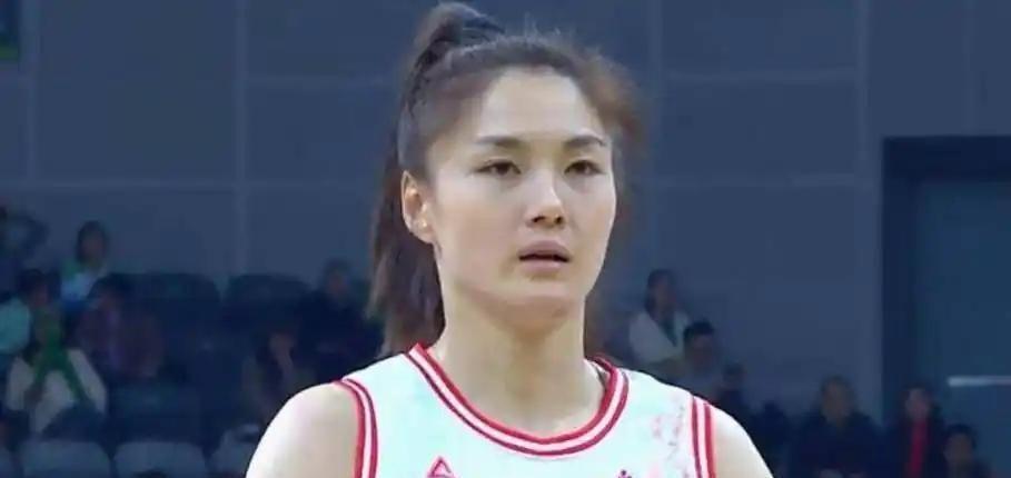kaiyun-仅3分!中国女篮险遭捷克逆转揪出罪魁祸首,王思雨第3次为她出头
