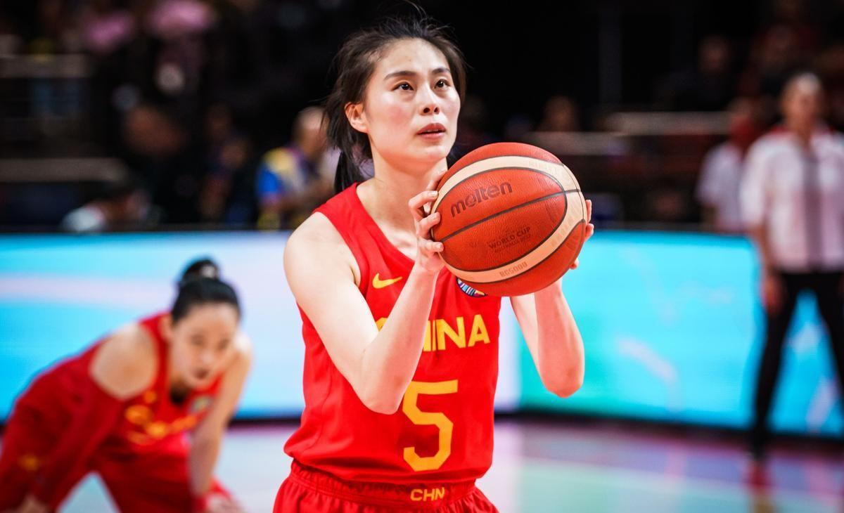 kaiyun-仅3分!中国女篮险遭捷克逆转揪出罪魁祸首,王思雨第3次为她出头